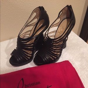 CHRISTIAN LOUBOUTIN strapping wedge platform